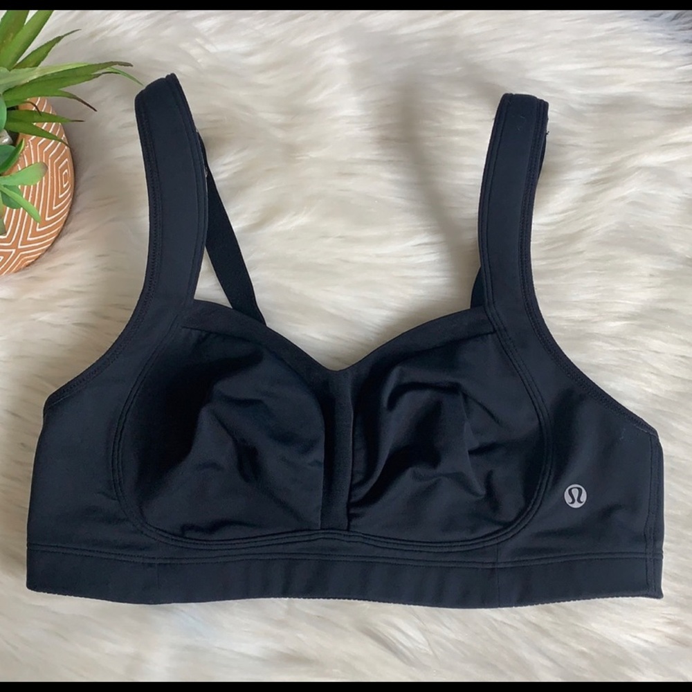 lululemon • bra for sports athleisure black 34c
